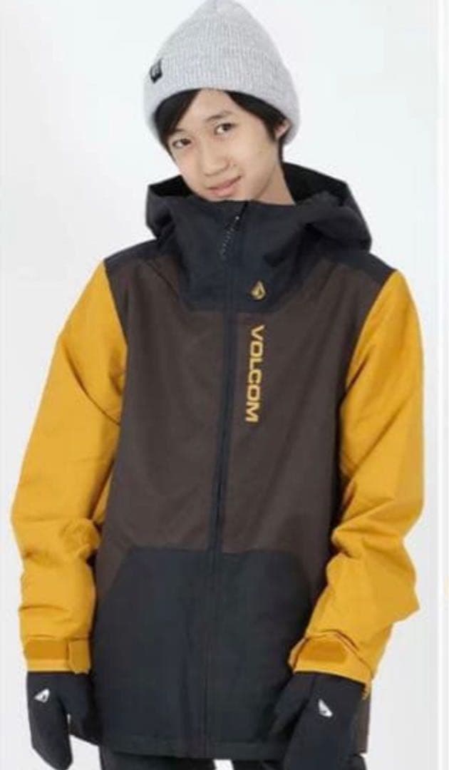 VOLCOM １７０サイズ 子ども用スノーボードウェア セット