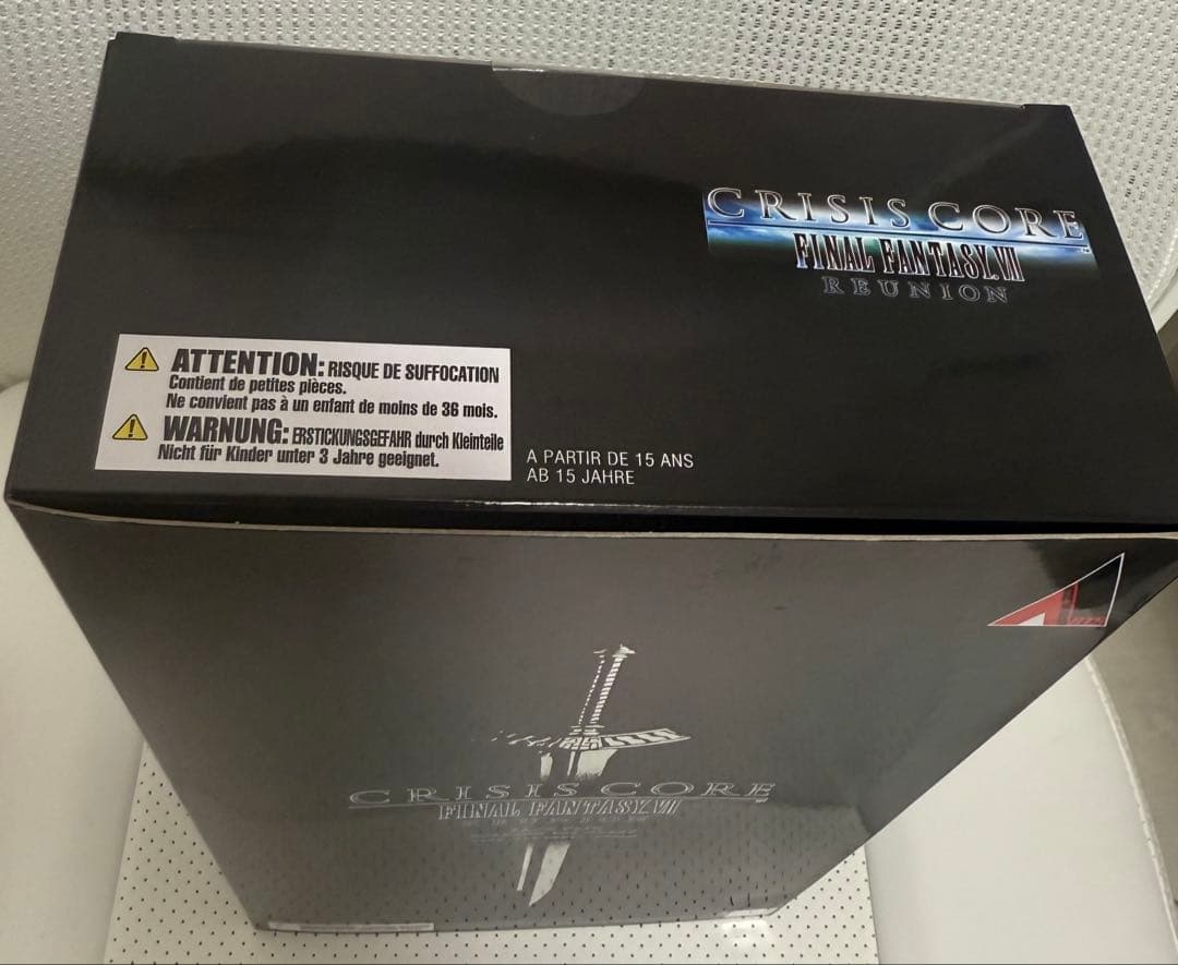 【限定版】クライシスコア FF7 ザックス フィギュア