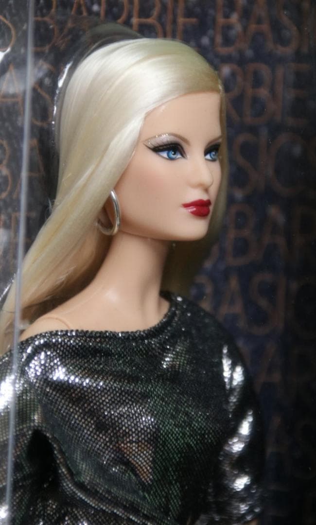 バービー人形 BARBIE BASICS 2.5 NO 14 T7916