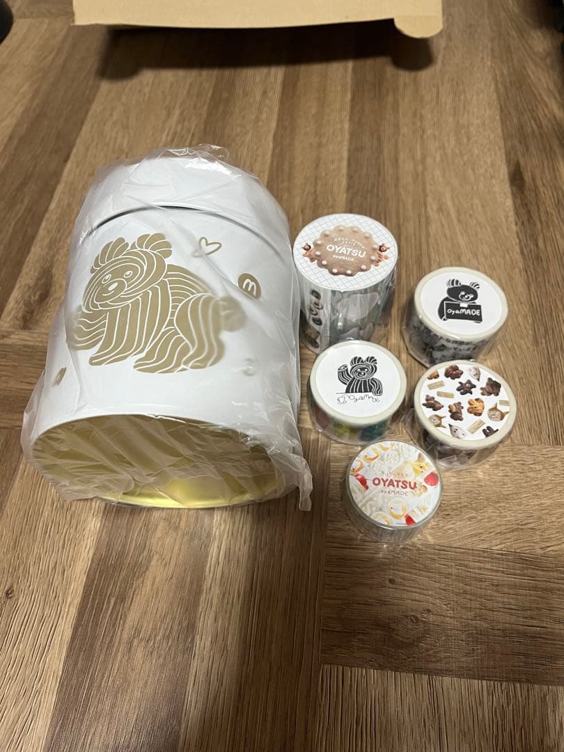 oyaMADE　缶、マスキングテープ、ロールふせん