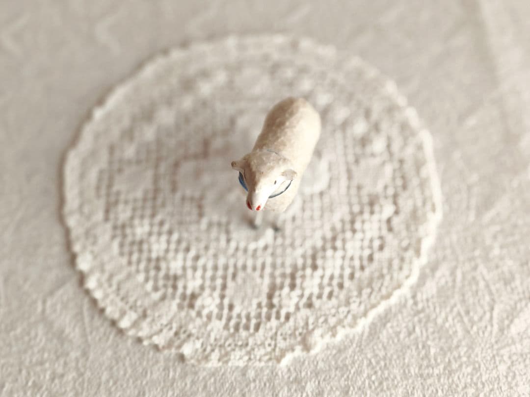 * antique sheep ✵ * 水色リボンのステキな羊さん