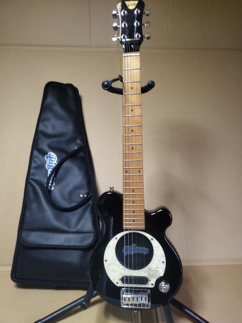 Pignose 小型エレキギター ギターケース付き