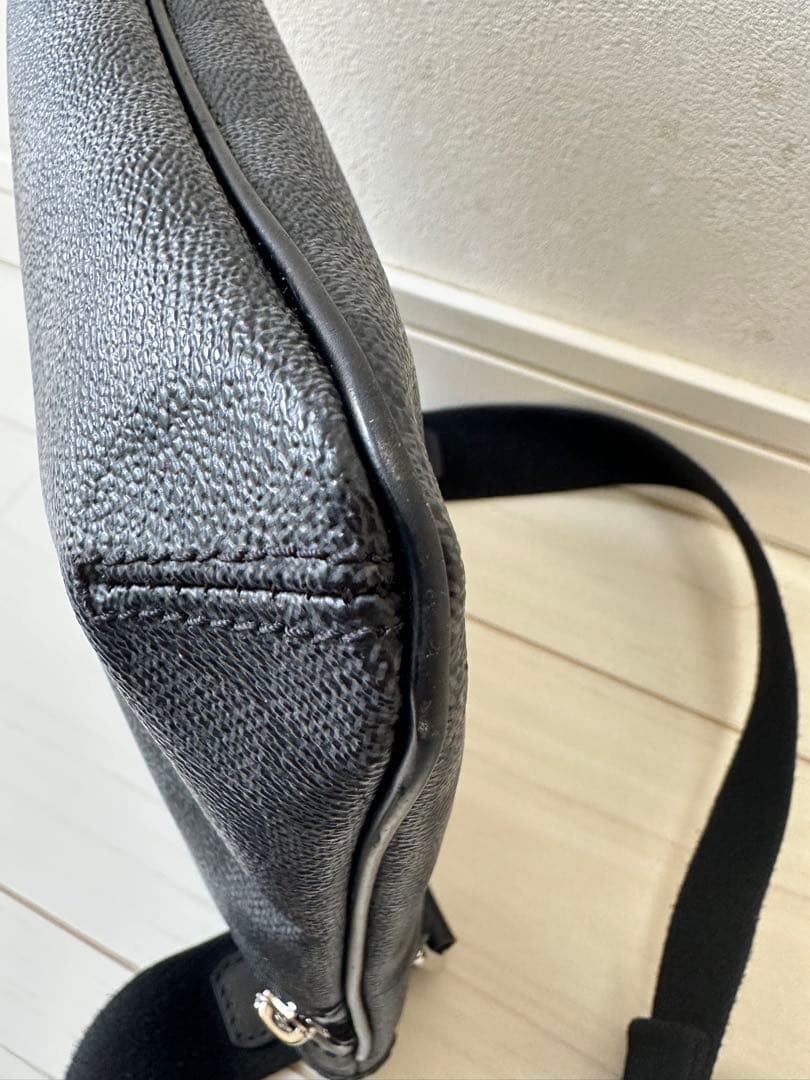 LOUIS VUITTON ルイ・ヴィトン トマスダミエグラフィットキャンバス