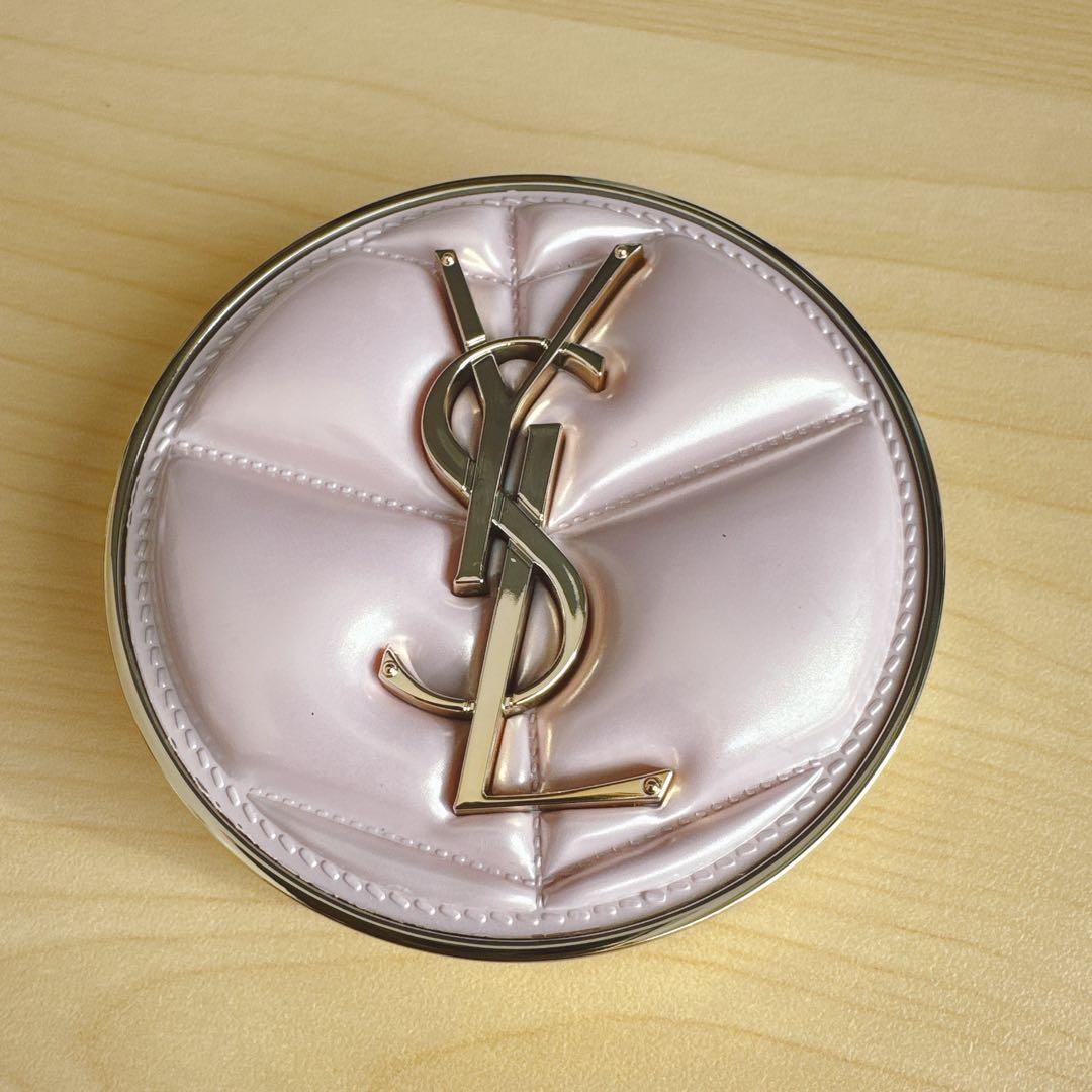 【新品未使用】イヴサンローラン YSL ラディアントタッチグロウパクト BR10