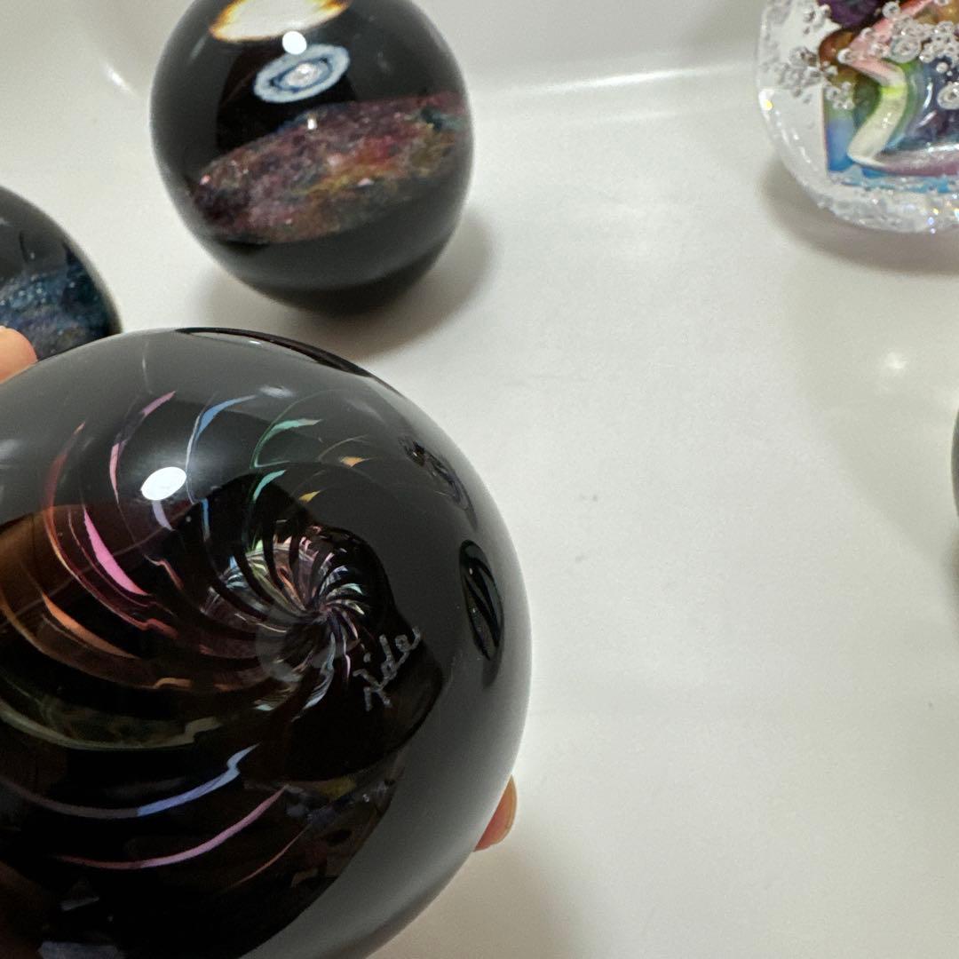 出展作品　セカイ星展　戸田晶子 オブジェ　宮崎英彦　ガラス玉　ルナレインボー