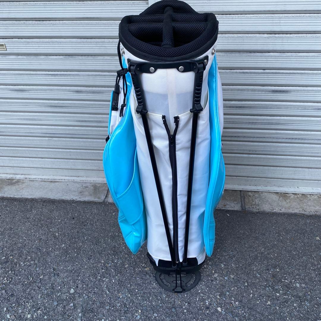 manpukudo　　　　　美品！IOMIC スタンド式キャディーバック￼