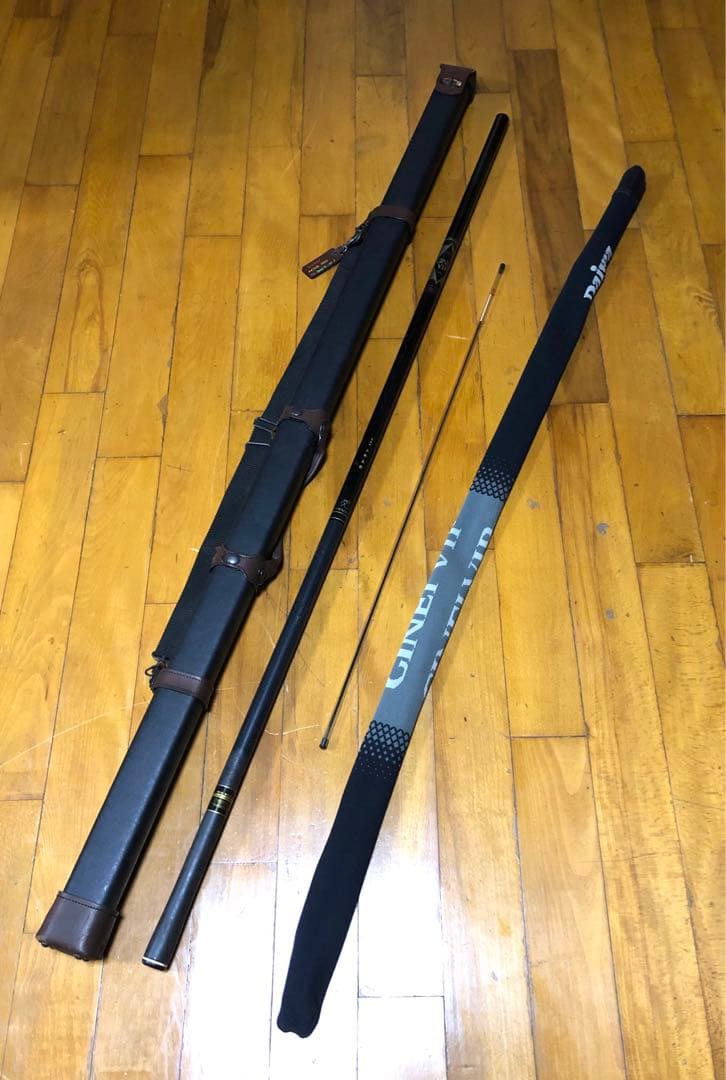 Daiwa ダイワ 鮎竿 銀影VIP 中硬硬 100 ロッド 釣竿