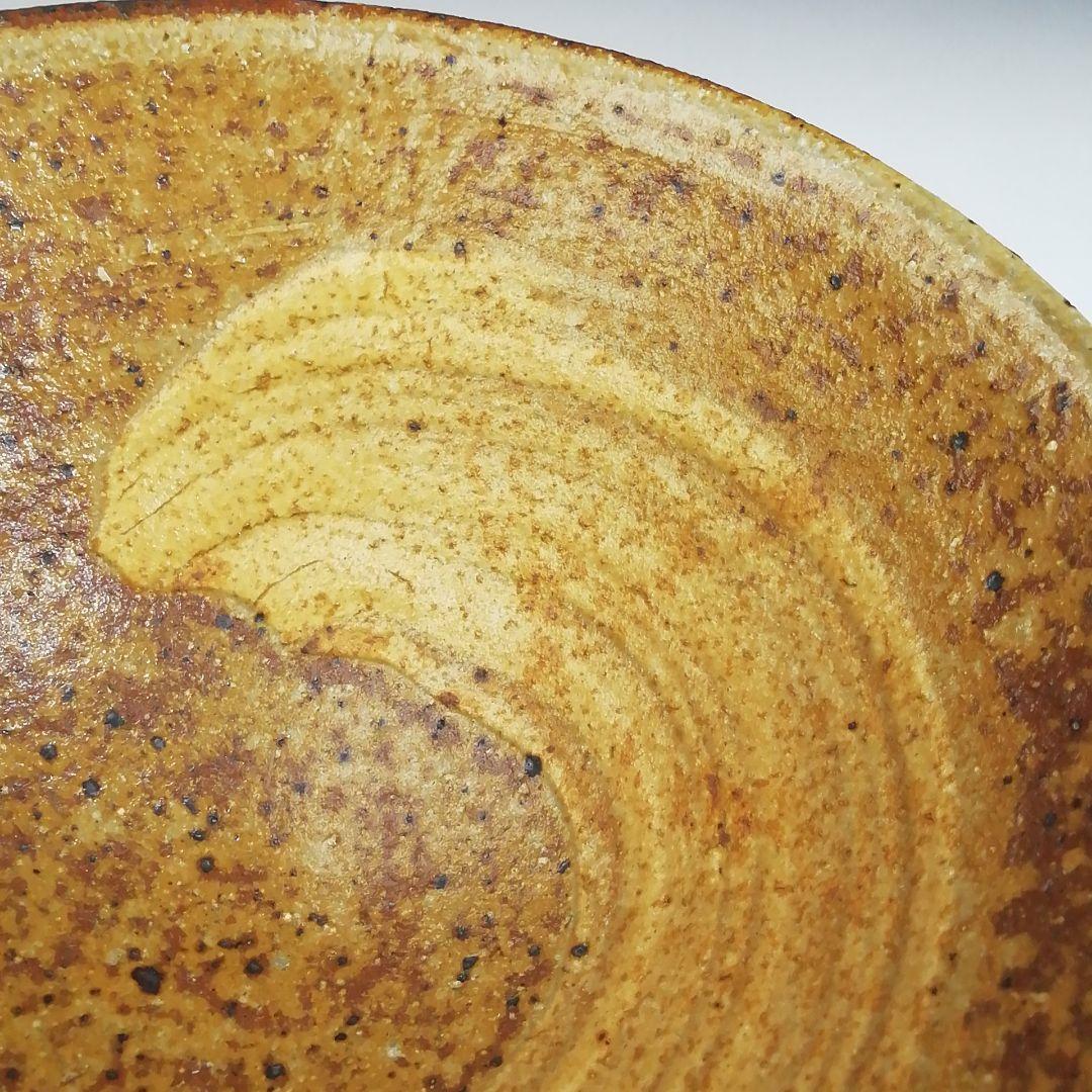 Ｔ７０１　茶碗　『刷毛目黄瀬戸茶碗』『椿窯　五島哲』　共箱　抹茶碗　茶道具