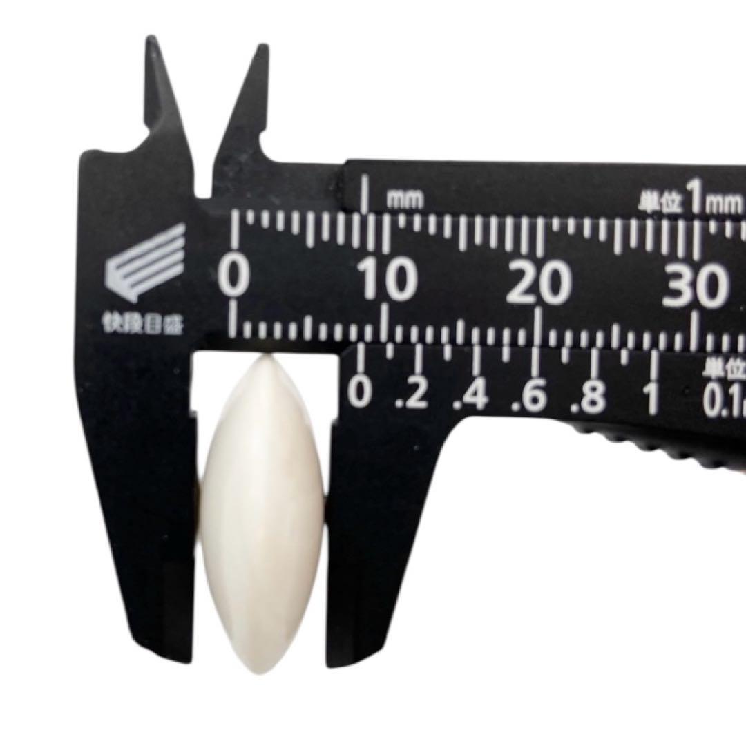 木製碁笥付き 碁盤　本蛤碁石・那智黒碁石33号　フルセット