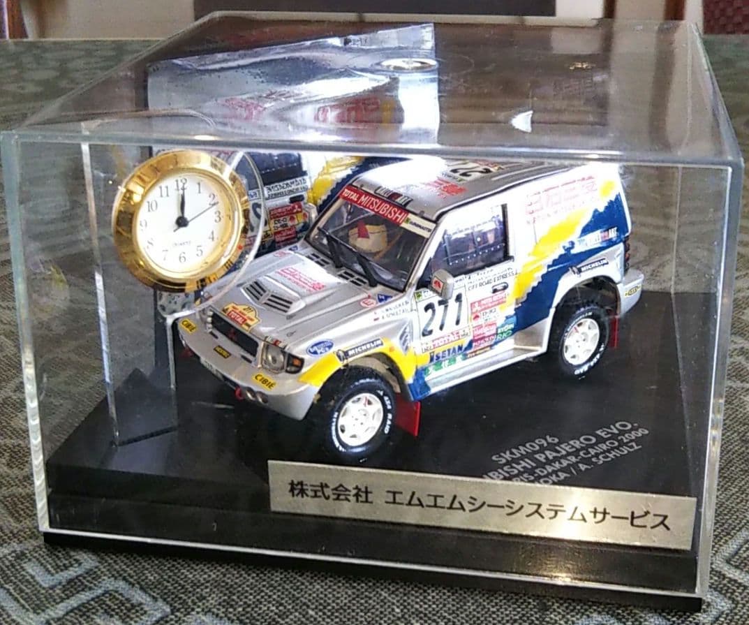 おもちゃミニカー コレクション 時計 車 パリダカール 三菱 パジェロ レア