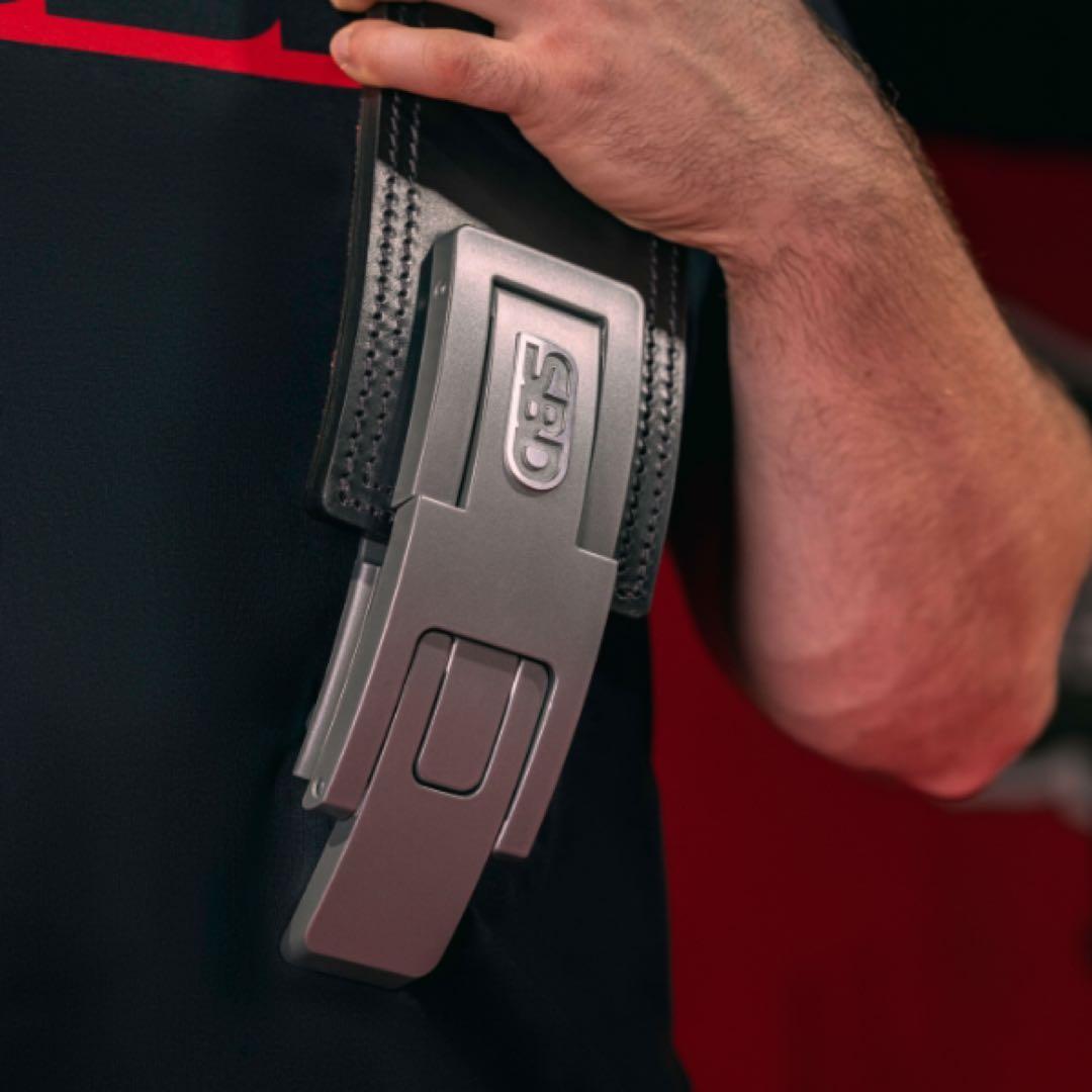 SBD パワーリフティングベルト 13mm Lサイズ 【２ヶ月使用・中古品】