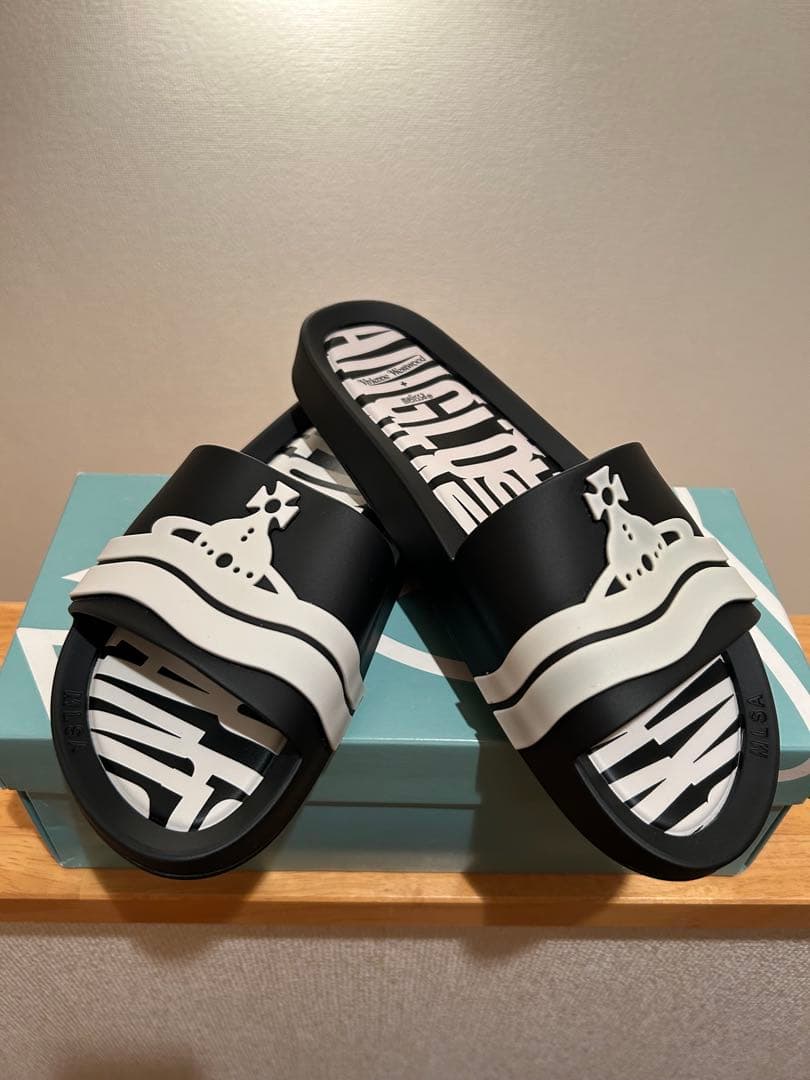 Vivienne Westwoodヴィヴィアンウエストウッドメリッサ26.5㎝