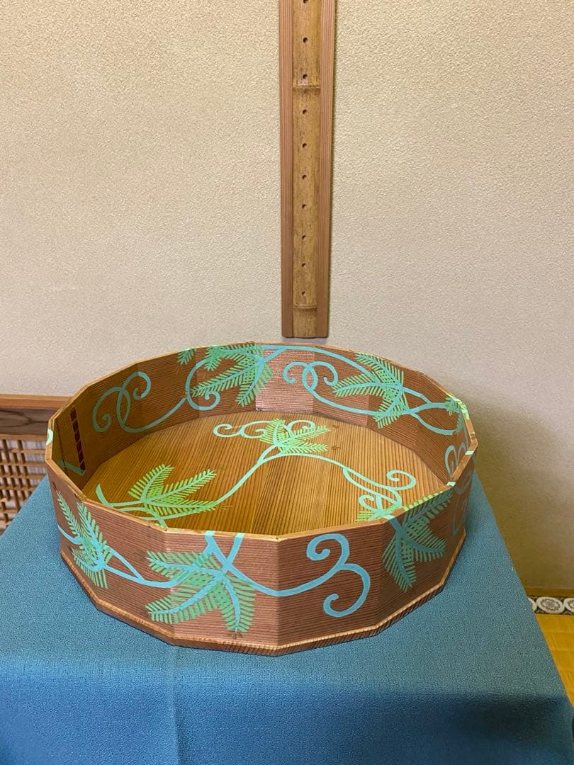 茶道具/炭斗 松唐草絵　玄々斎好写　杉折曲