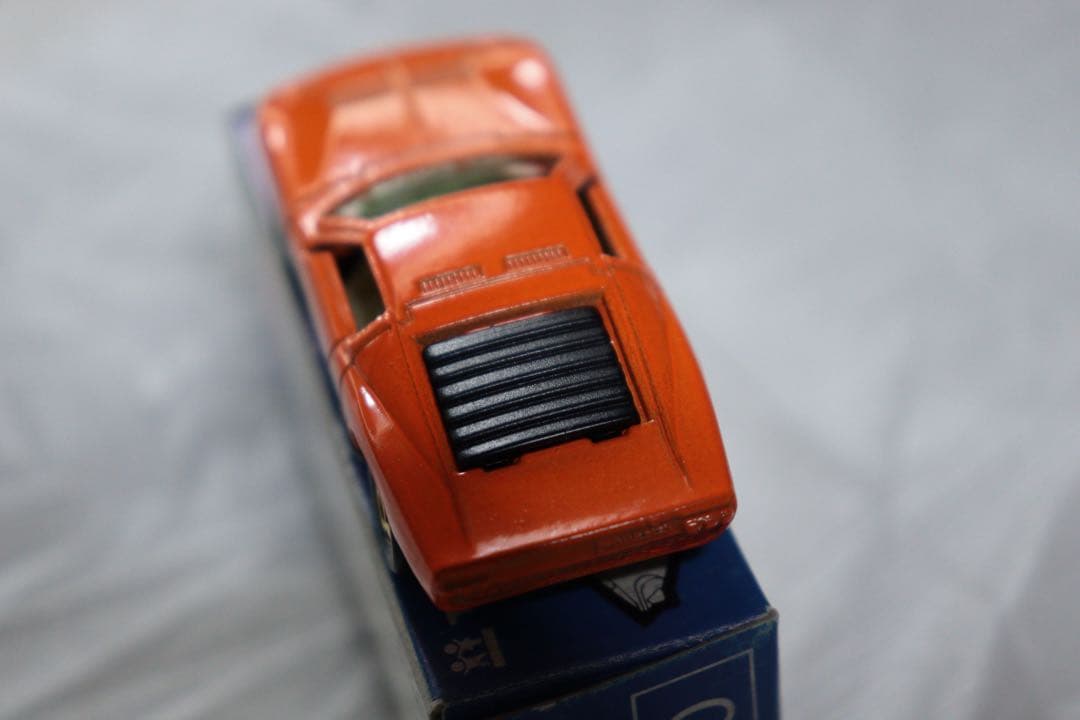 日本製　トミカ　外国車シリーズ　ランボルギーニ　ミウラ　SV F40 青箱