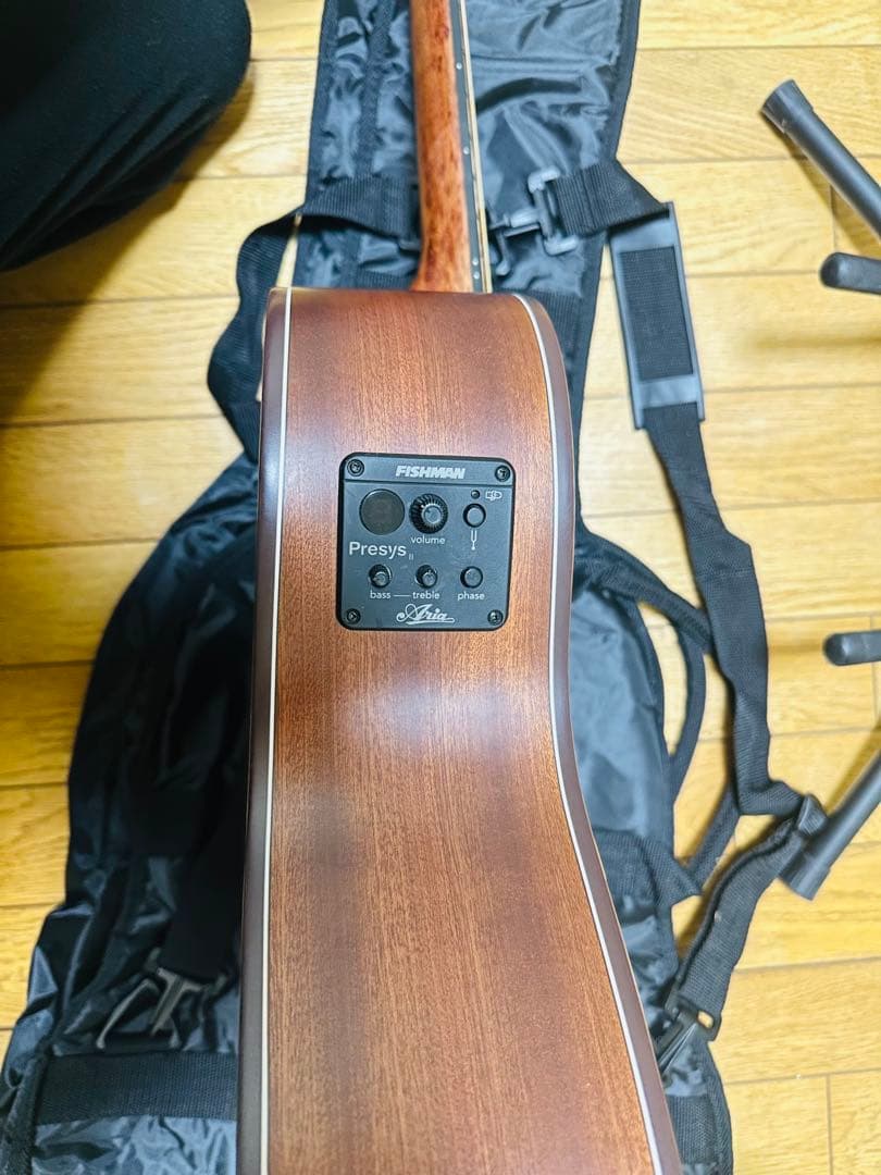 Aria (EST.1956) (ケース・スタンド付)