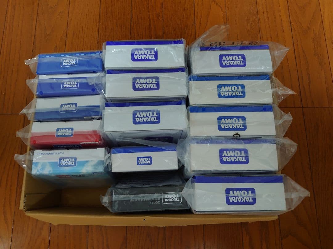 タカラトミー　株主優待 　非売品　2007年〜2024年　18年分　18箱