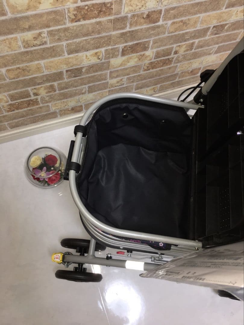 ✨️値引き可能✨️シンフォニーバスケット　花柄　新品未使用　シルバーカー