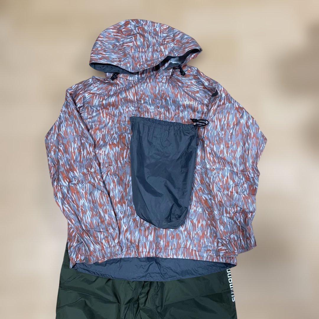 値下げ！！シマノ フード付きレインウェア　新品未使用