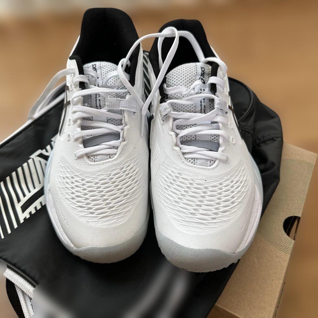 最終大幅お値下☆断捨離☆アシックスソフトテニス砂入りオムニクレー用テニスシューズ