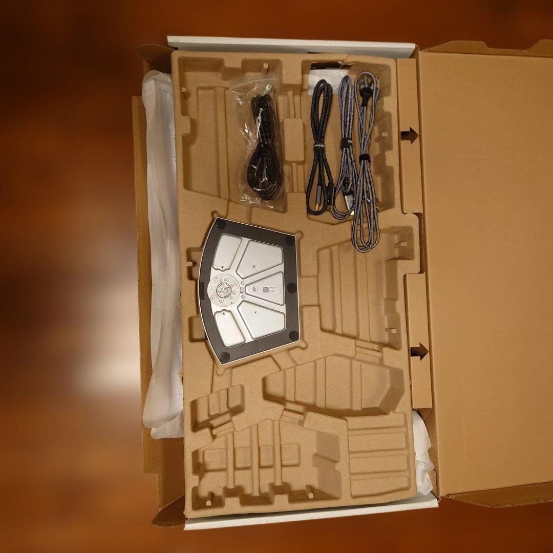 Dell S2721QS 27インチ 4K モニター（おまけ付き）