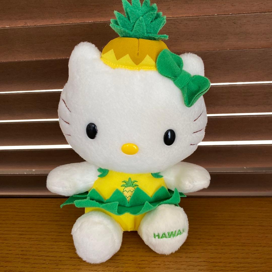 【ハワイ限定⭐︎レア】ハローキティ　パイナップルぬいぐるみ
