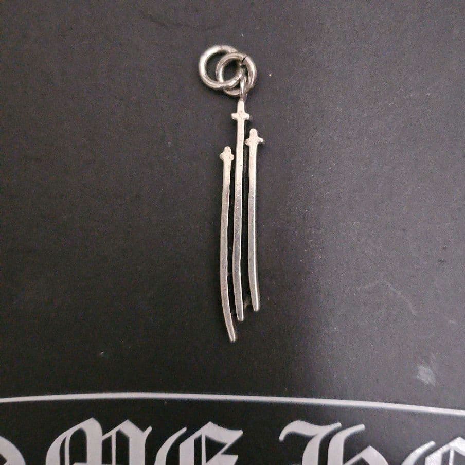 CHROME HEARTS CROSS CHARM RS3クロスチャーム