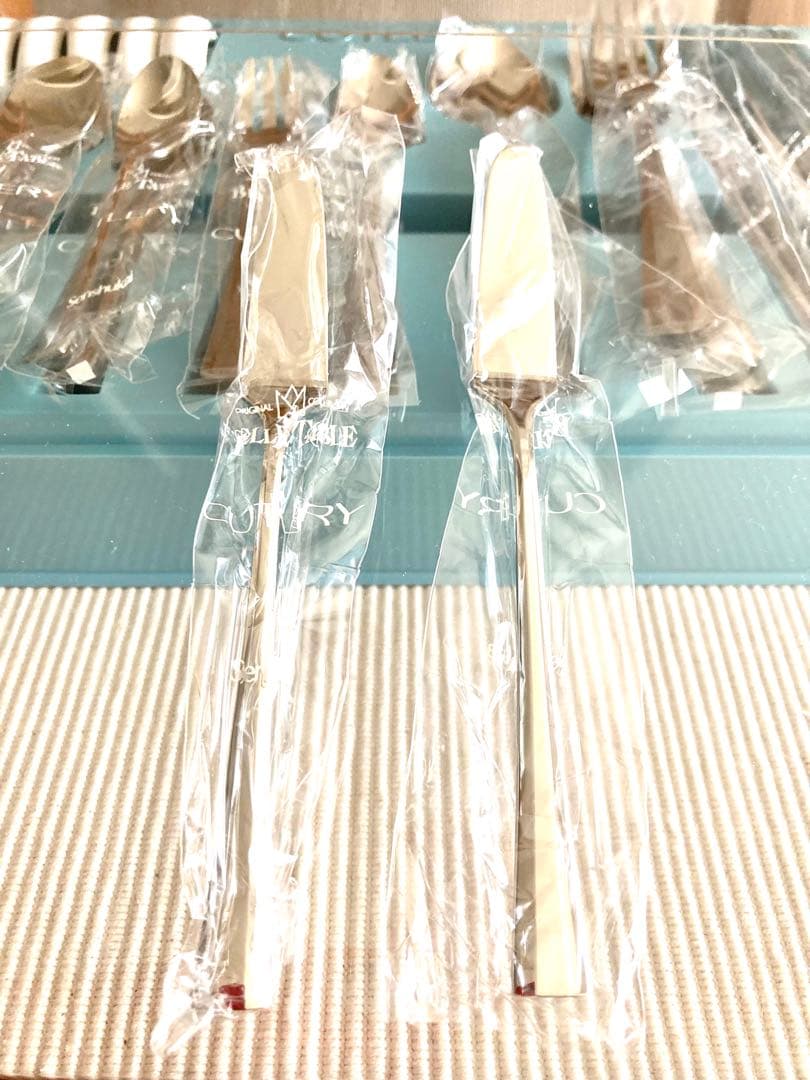 【匿名配送】高品質カトラリーセット　ステンレス18-12 ４２ピース