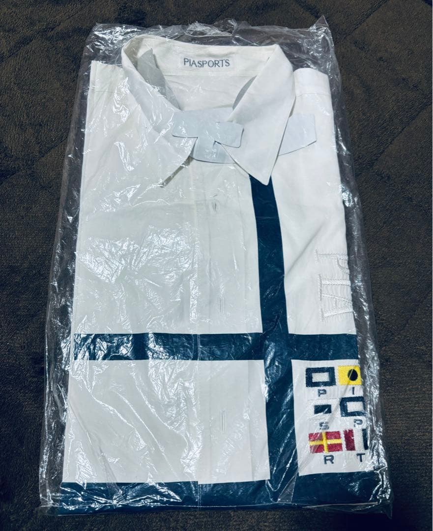 PIASPORTS ホワイト パネルデザイン シャツ