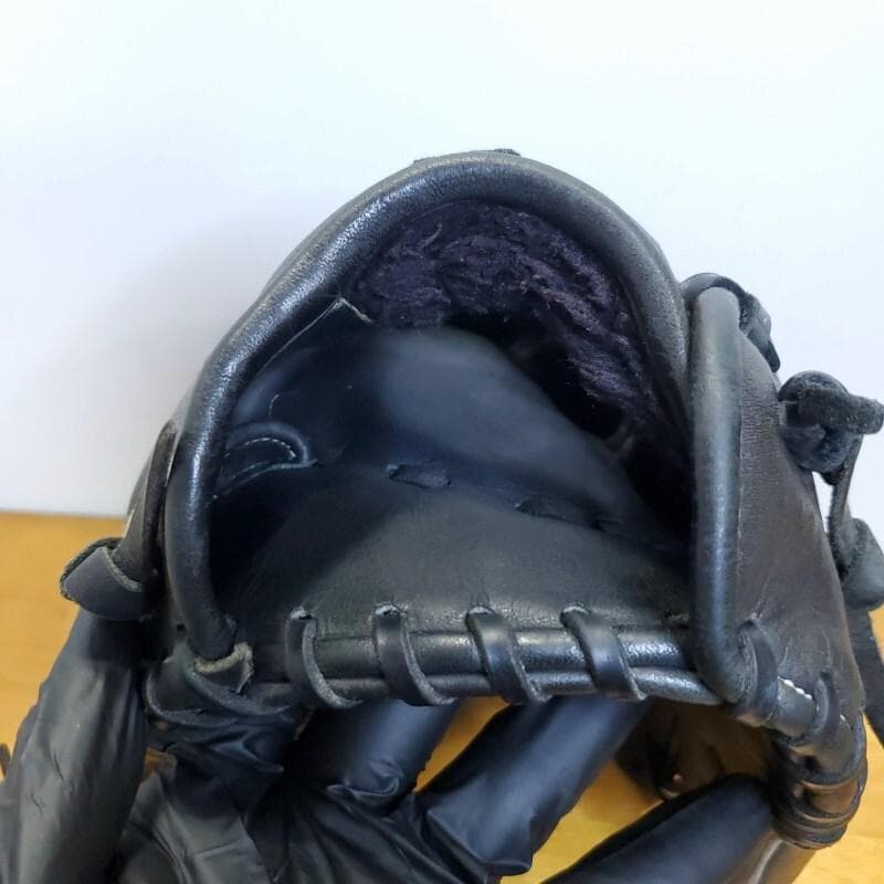 ミズノ イチローモデル プラチナカラー 左投げ用 児童用 外野用 軟式グローブ