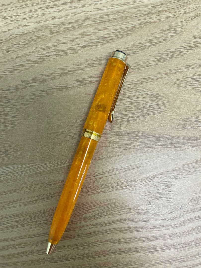 ペリカン　ボールペン