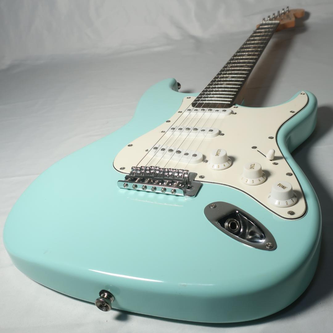 美品 Legend サーフグリーン ストラトキャスタータイプ ギター ケース付