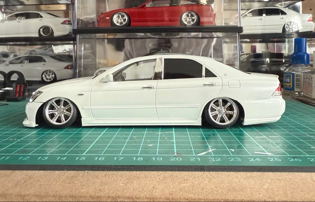 アオシマ 18クラウン アスリート 深リム仕様