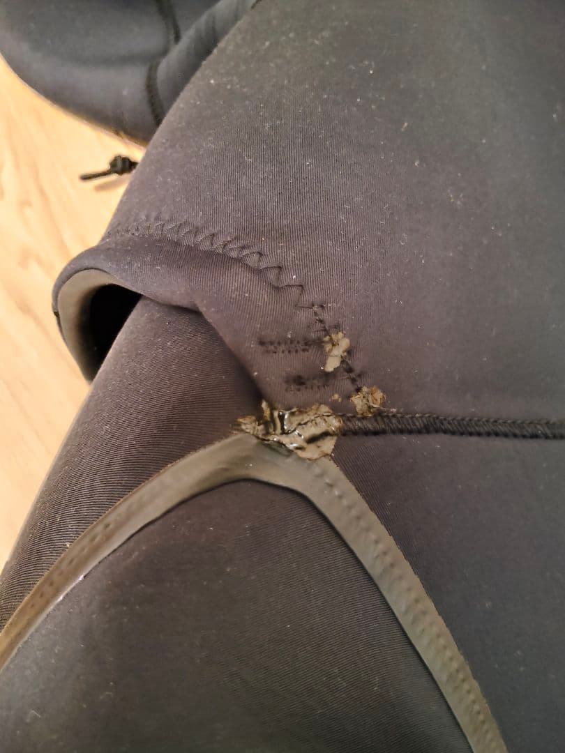 ADELIO 5/4 DELUXE HOODED セミドライ