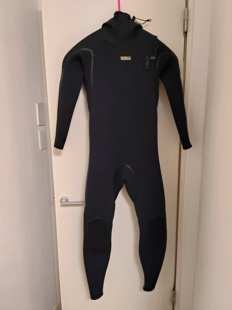 ADELIO 5/4 DELUXE HOODED セミドライ