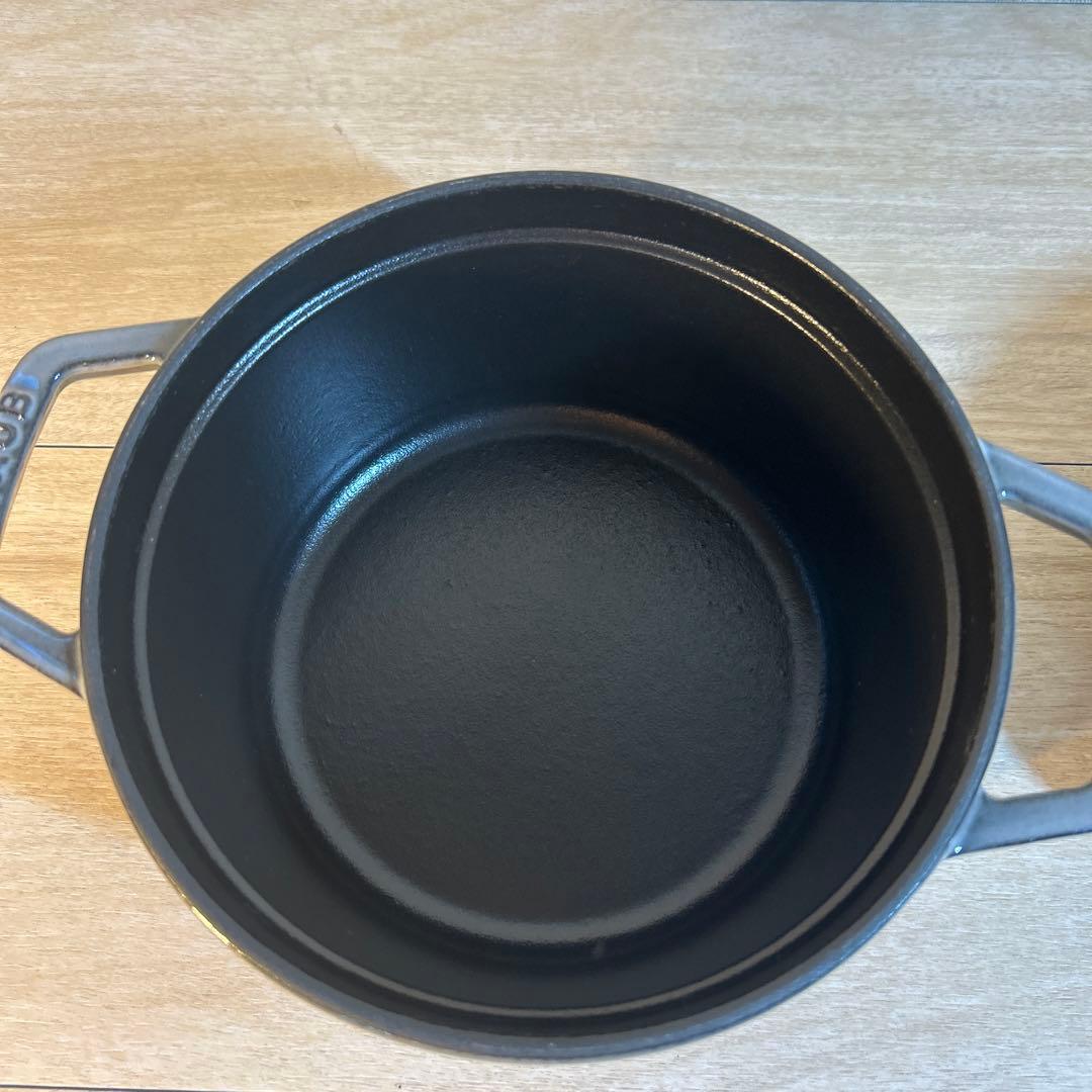 ストウブ　ココットラウンド　16cm グレー　フタモッチ スパチュラ　セット