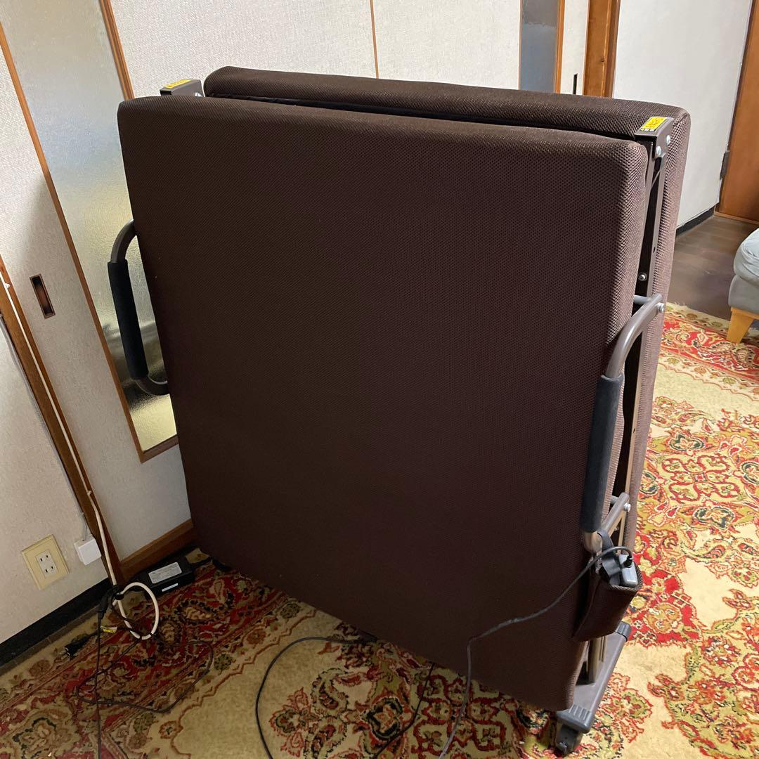 アイリスオーヤマ　折りたたみ電動リクライニングベッド　シングル