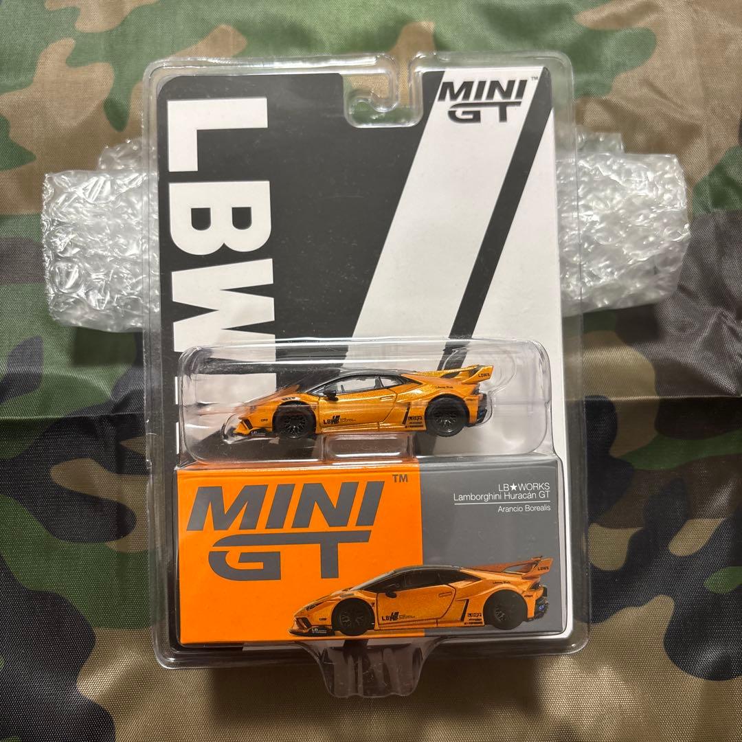 MiNiGT 355 LBWORKS ランボルギーニウラカン　オレンジ