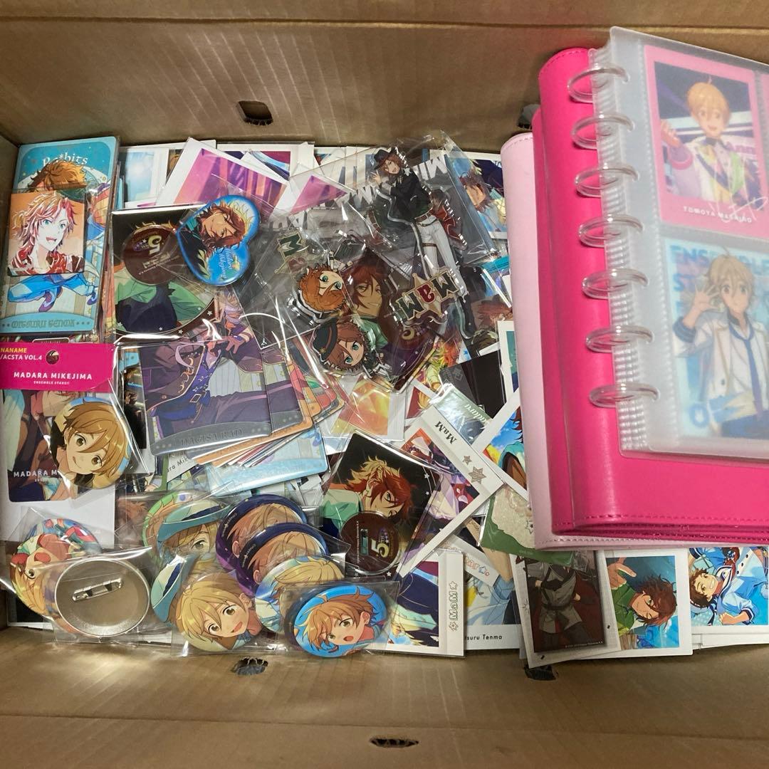 あんスタ 紙類 缶バッジ アクスタ まとめ売り 大量