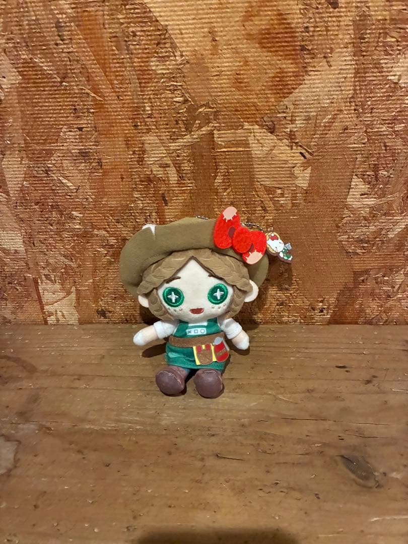 庭師　第五人格&サンリオコラボ　お座りマスコットぬいぐるみ　Identity v