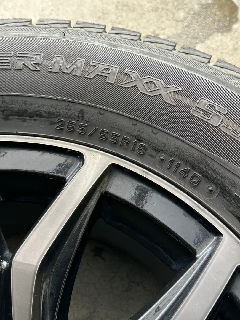 ハイラックス125 GR 純正ホイール& DUNLOP スタッドレス4本セット