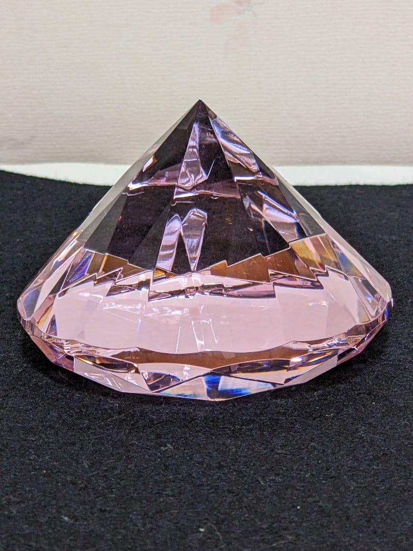 ♦ローゼンタール ドイツ製 ダイヤモンド形ピンク色 ガラスペーパーウェイト