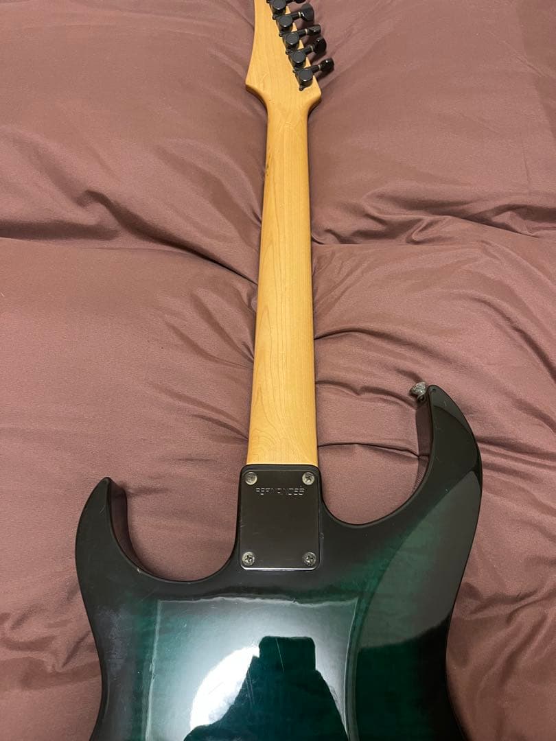 【調整済】Fernandes FGZ-400 エレキギター　SSH ストラト