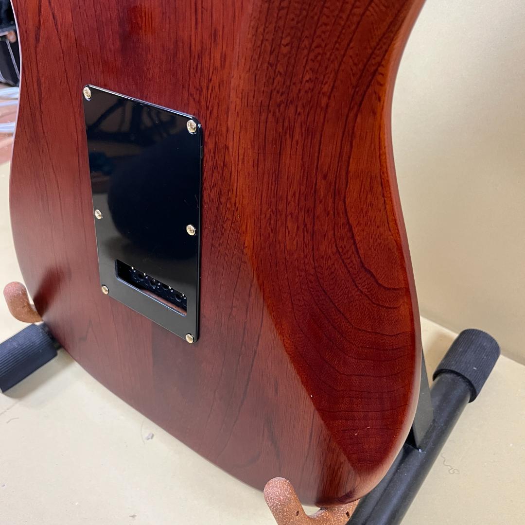 専用 Fender Japan ST62 オーダーメイド オリジナルパーツ付