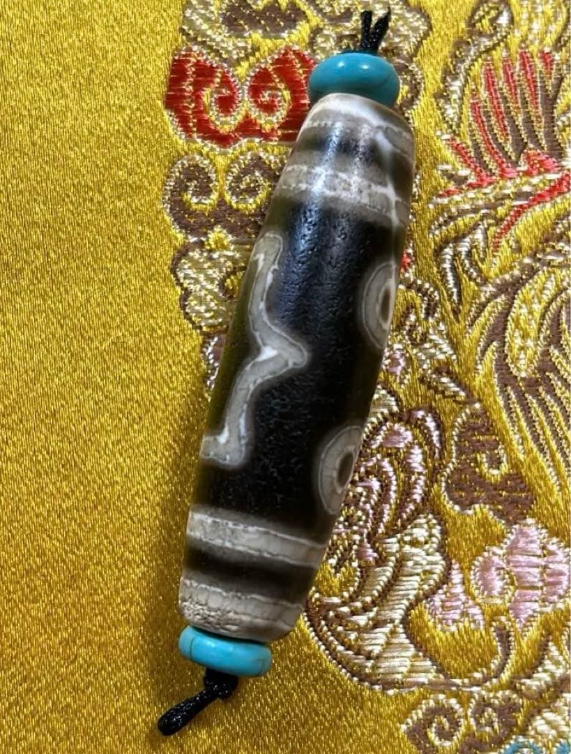 三眼天珠　老天珠　チベット天珠／送料込　匿名発送／チベット　天珠　お守り