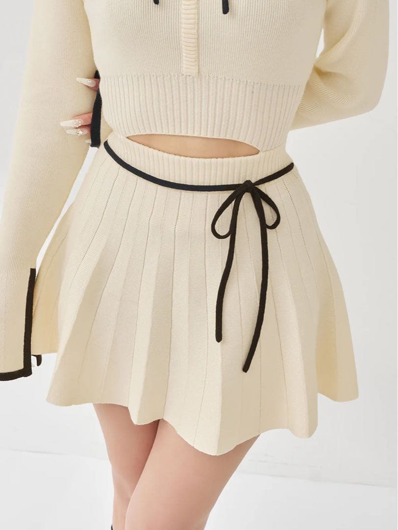 新品タグ付 ダーリッチ ウエストオープンリボンデザインニットミニワンピース F