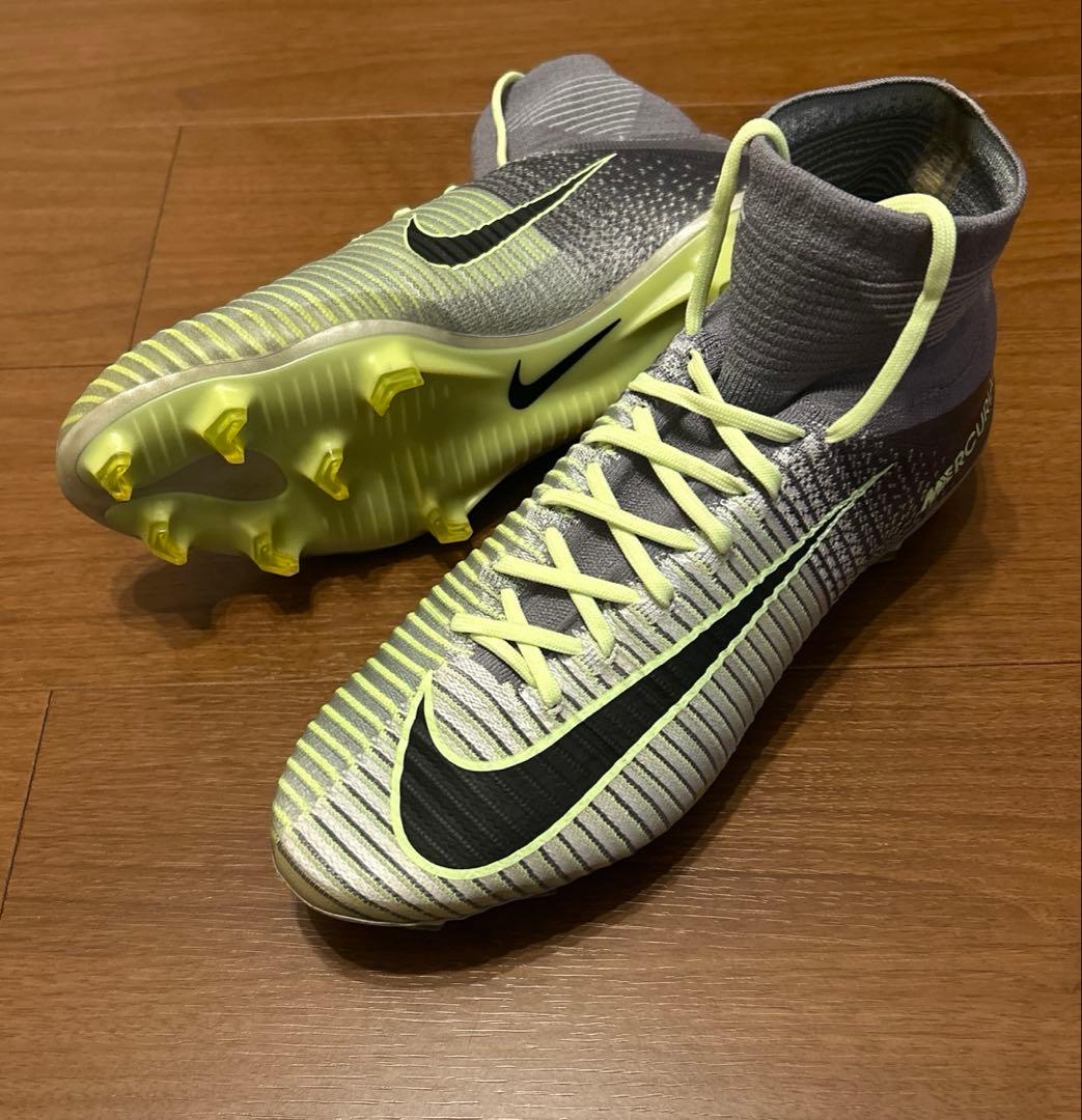 【ほぼ新品】NIKE MERCURIAL SUPER FLY Ⅴ DF FG