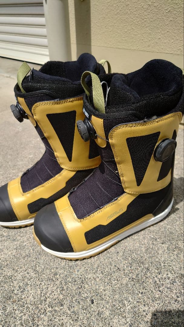 YONEX スノーボードブーツ イエロー/ブラック