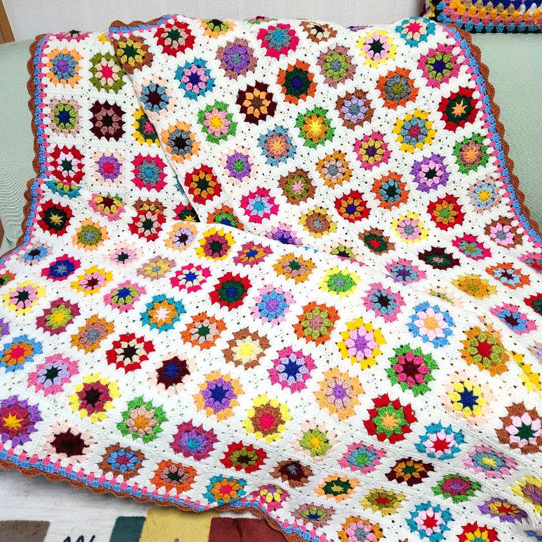 モチーフ編み【2】ハンドメイド　ブランケット　マルチカバー
