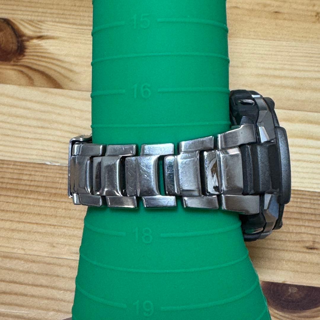 美品 G-SHOCK GW-3500D 電波ソーラー メタルバンド