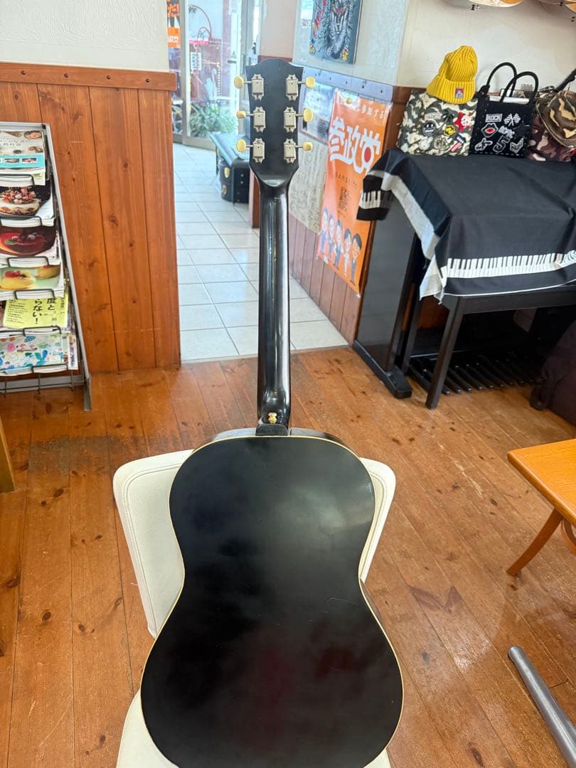 メーカー不明　gibson B-25タイプギター　エボニー